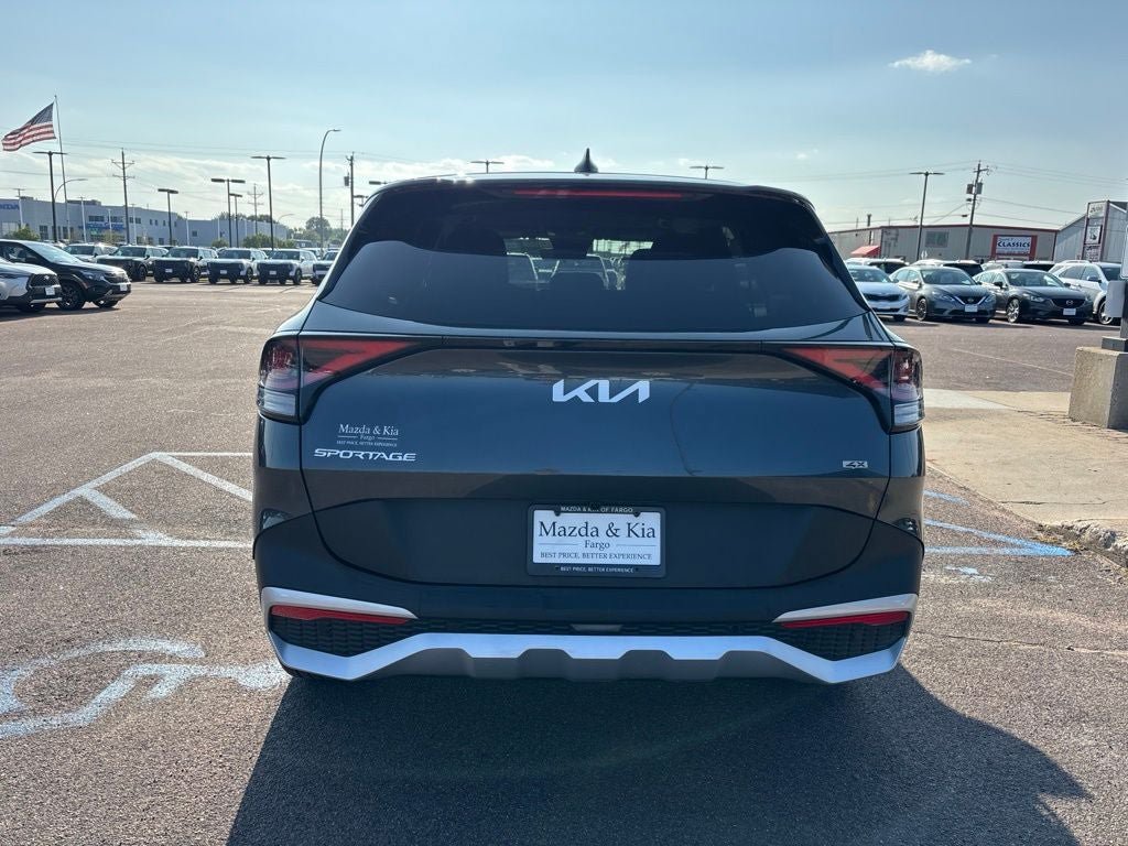 Used 2023 Kia Sportage LX AWD/4WD image 6