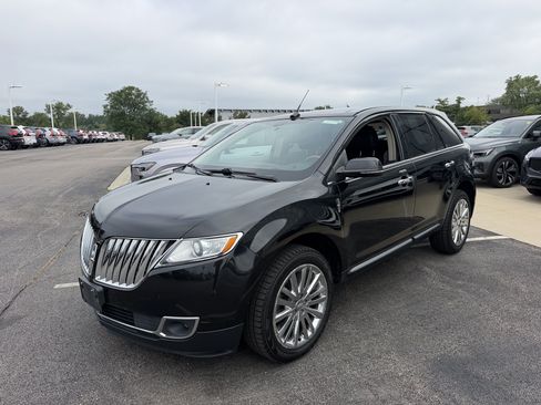Used 2015 Lincoln MKX AWD w/ Equipment Group 102A image 6