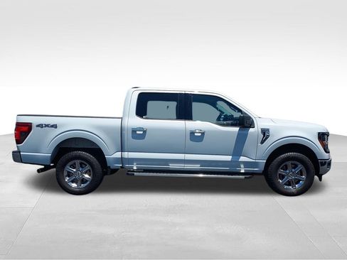 Used 2025 Ford F150 XLT w/ Equipment Group 301A Standard AWD/4WD image 9
