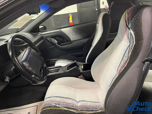 Used 1993 Chevrolet Camaro Z28 image 14