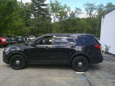 Used 2017 Ford Explorer 4WD Police Interceptor image 7