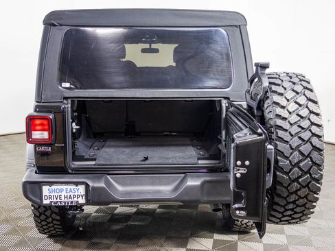 Used 2022 Jeep Wrangler Unlimited Sport AWD/4WD image 39