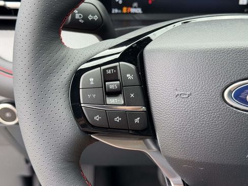 New 2026 Ford Explorer ST-Line w/ ST-Line Street Pack AWD/4WD image 10