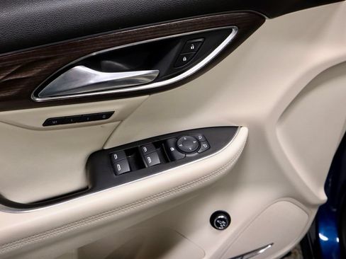 Used 2023 Buick Envision Avenir AWD/4WD image 24