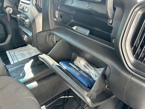 Used 2020 Chevrolet Silverado 1500 Custom w/ Custom Value Package AWD/4WD image 47