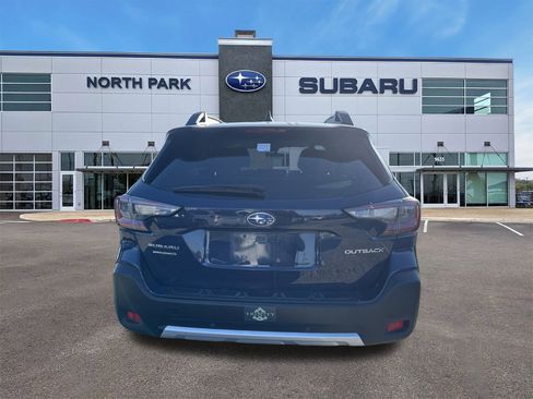 Certified 2023 Subaru Outback Limited image 4