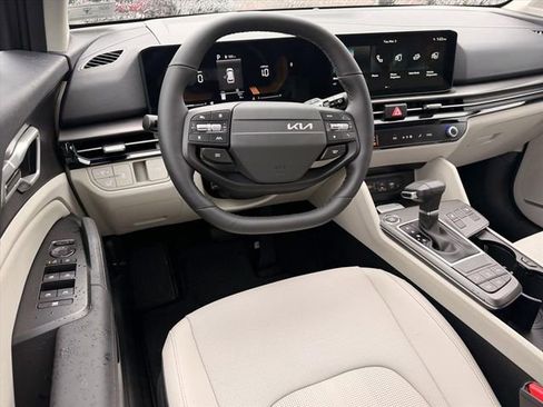 New 2026 Kia Sportage EX AWD/4WD image 5