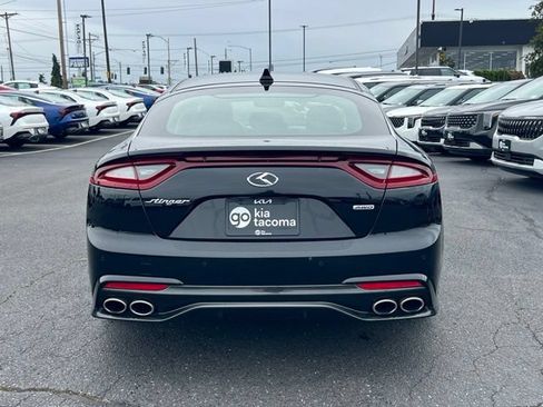 Used 2018 Kia Stinger Premium AWD/4WD image 6