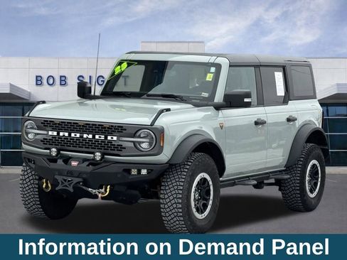 Used 2023 Ford Bronco Badlands w/ Sasquatch Package image 34