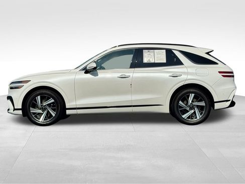 Used 2026 Genesis GV70 3.5T Sport Advanced AWD/4WD image 4