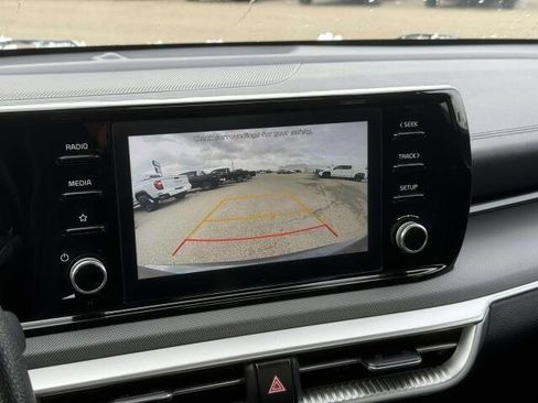 Used 2021 Kia K5 LXS image 22