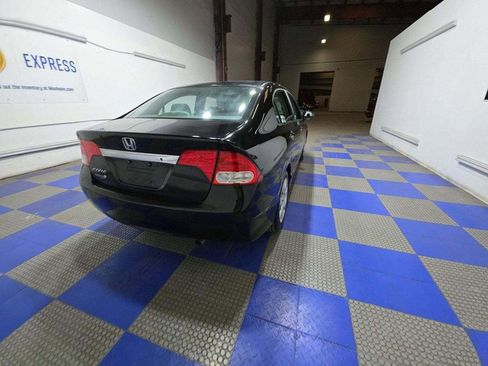 Used 2010 Honda Civic LX image 3