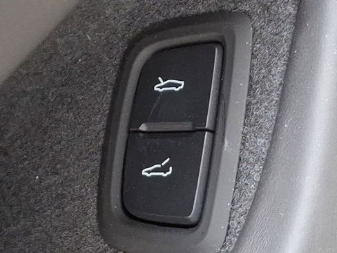 Used 2023 Chevrolet Corvette Stingray Premium Cpe w/ Z51 Performance Package image 26