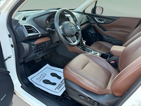 Used 2020 Subaru Forester Touring AWD/4WD image 9