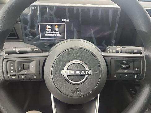 New 2026 Nissan Kicks SV w/ Charging Package image 22