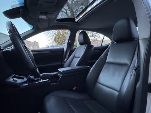 Used 2017 Lexus ES 350 image 28