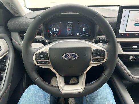 New 2026 Ford Explorer Active w/ Active Comfort Package AWD/4WD image 12