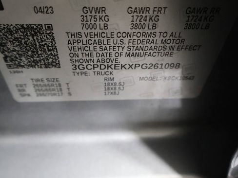 Used 2023 Chevrolet Silverado 1500 LT AWD/4WD image 40