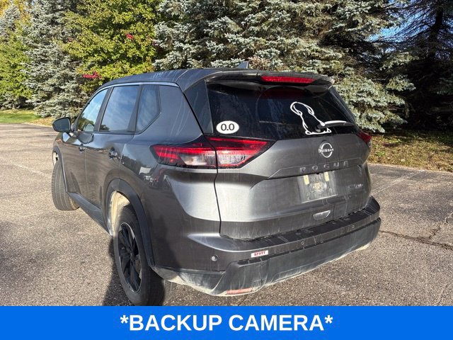 Used 2024 Nissan Rogue SV AWD/4WD image 5