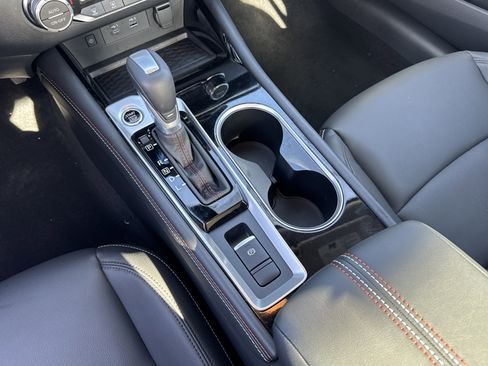 New 2025 Nissan Altima 2.5 SR w/ SR Premium Package image 16