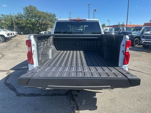 New 2026 Chevrolet Silverado 1500 High Country w/ Technology Package AWD/4WD image 30