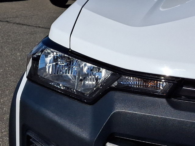 Used 2025 Chevrolet Colorado Trail Boss AWD/4WD image 30