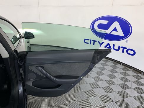 Used 2023 Tesla Model 3 Standard Range RWD image 33
