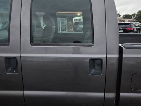 Used 2014 Ford F250 XL w/ Power Equipment Group image 21