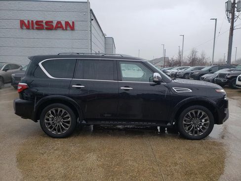 Used 2024 Nissan Armada Platinum w/ Captain's Chairs Package AWD/4WD image 10