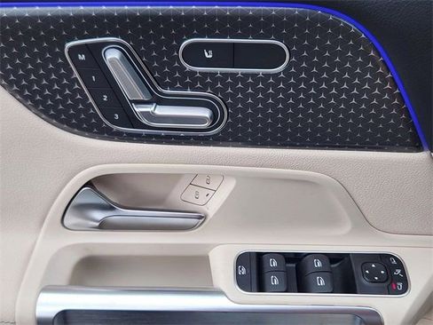Certified 2026 Mercedes-Benz GLB 250 4MATIC image 11