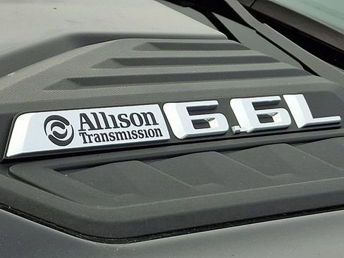 Used 2024 Chevrolet Silverado 3500 W/T image 29