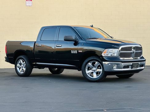 Used 2017 RAM 1500 Big Horn AWD/4WD image 2