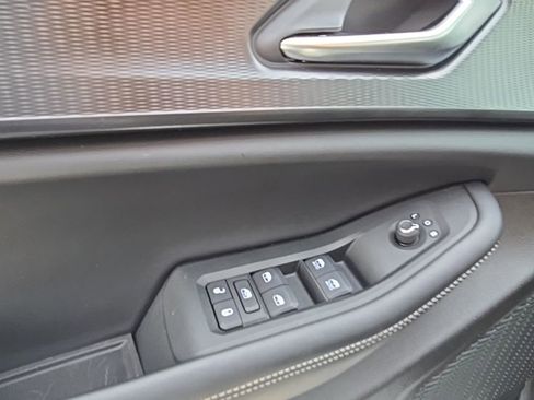 Certified 2025 Jeep Grand Cherokee Altitude AWD/4WD image 20