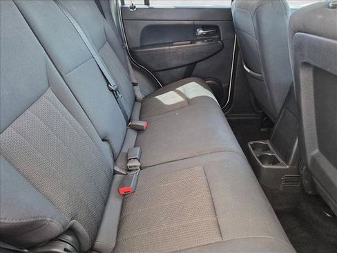Used 2011 Jeep Liberty Sport AWD/4WD image 20
