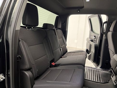 Used 2026 Chevrolet Silverado 1500 Custom Trail Boss w/ LPO, Dark Essentials Package image 17