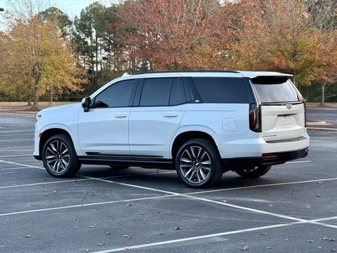 Certified 2023 Cadillac Escalade Sport w/ Touring Package image 4