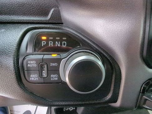 Used 2020 RAM 1500 Big Horn AWD/4WD image 19