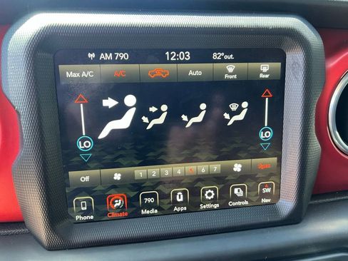 Used 2020 Jeep Gladiator Rubicon image 20