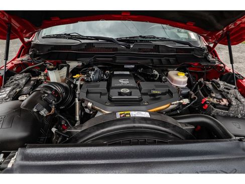 Used 2018 RAM 2500 Laramie w/ Off Road Package image 35