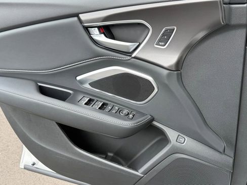 New 2026 Acura RDX SH-AWD image 26