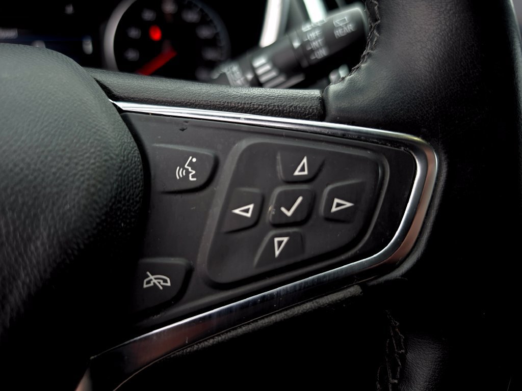 Used 2024 Chevrolet Equinox LT FWD image 25
