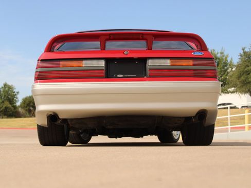 Used 1989 Ford Mustang GT RWD image 13