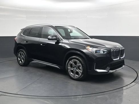 Used 2026 BMW X1 xDrive28i AWD/4WD image 2