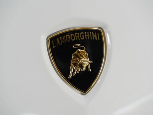 Used 2016 Lamborghini Aventador LP 750-4 Superveloce image 14