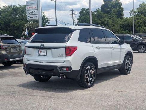 Used 2023 Honda Passport Elite image 3