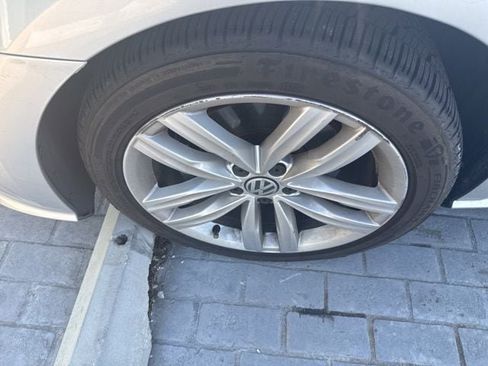 Used 2019 Volkswagen Passat 2.0T Wolfsburg FWD image 3
