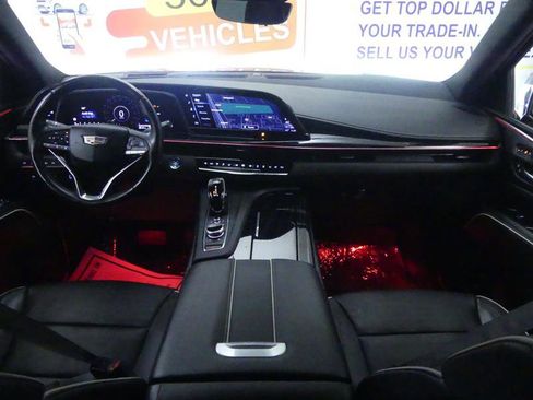 Used 2023 Cadillac Escalade Sport image 11