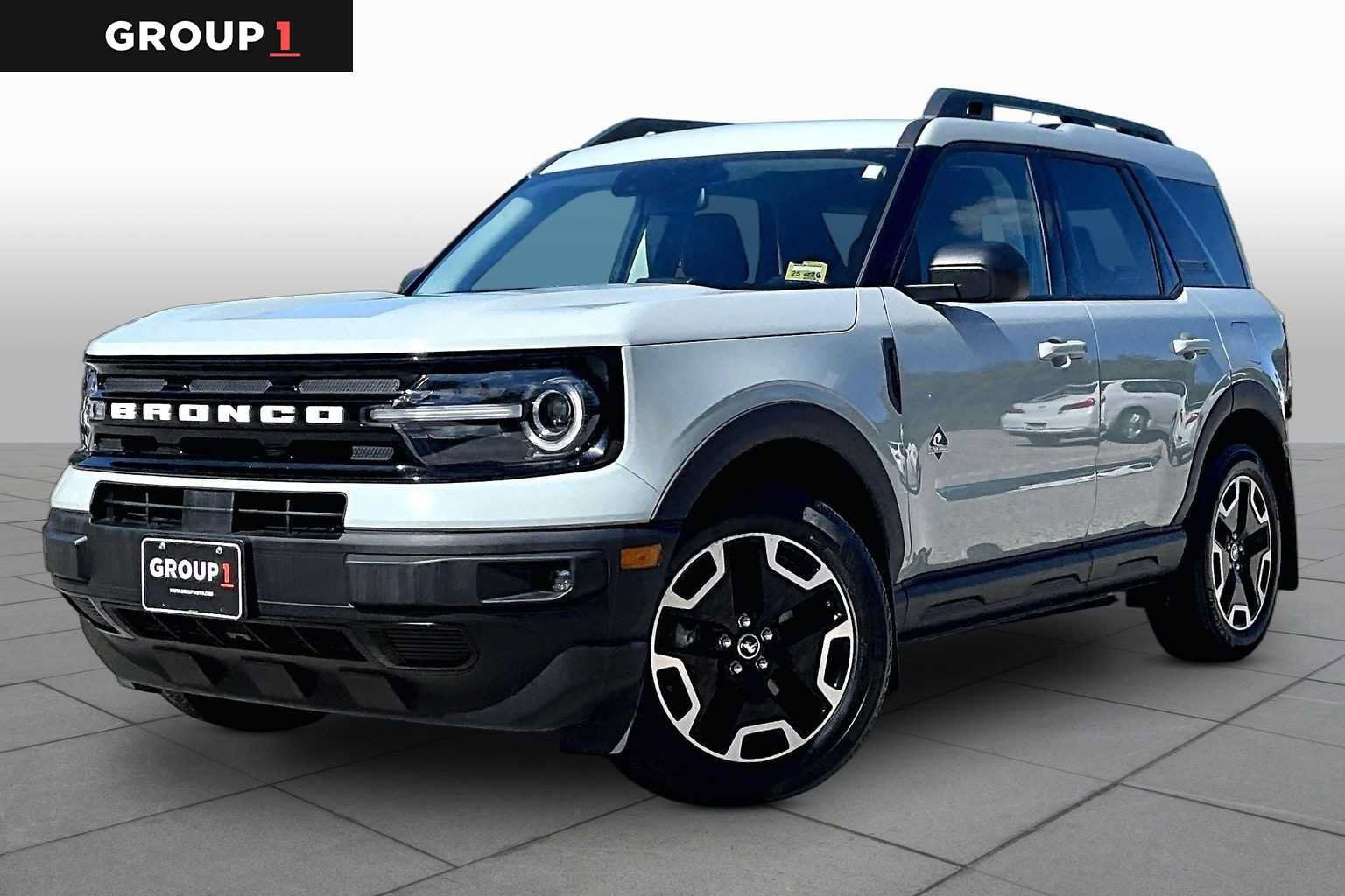 Certified 2023 Ford Bronco Sport Outer Banks w/ Tech Package AWD/4WD image 1