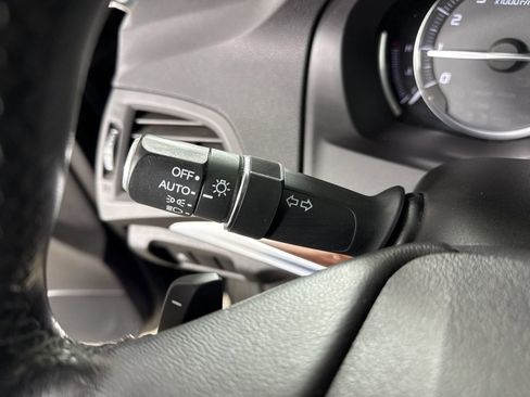 Used 2016 Acura MDX SH-AWD image 17