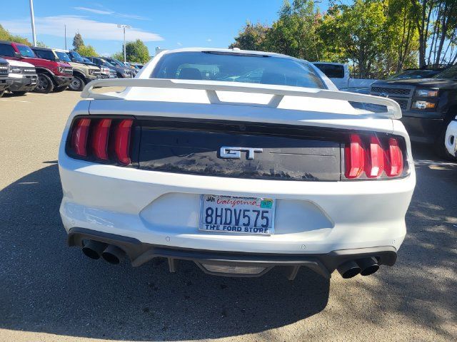 Used 2019 Ford Mustang GT Premium w/ GT Performance Package RWD image 7